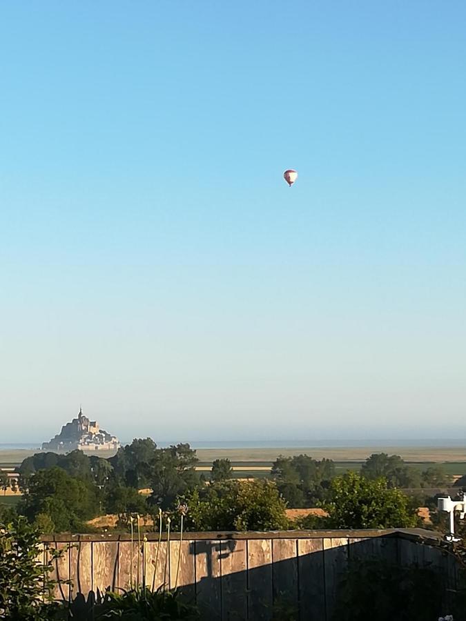 Bed and Breakfast Les Agapanthes Huisnes-sur-Mer Exterior foto