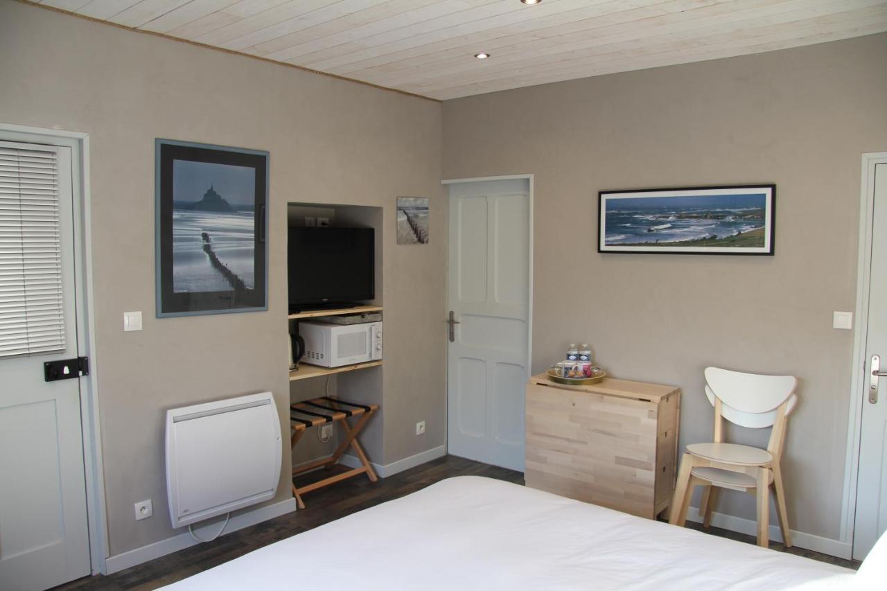 Bed and Breakfast Les Agapanthes Huisnes-sur-Mer Exterior foto